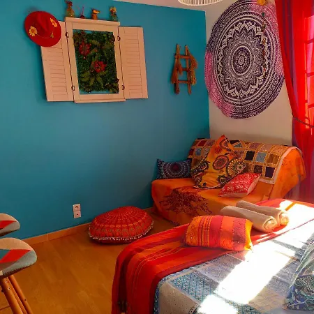 Homestay Les De La Casa D'elena *